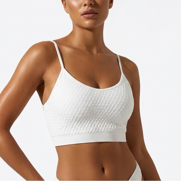 Nikibiki Tops - Nikibiki top